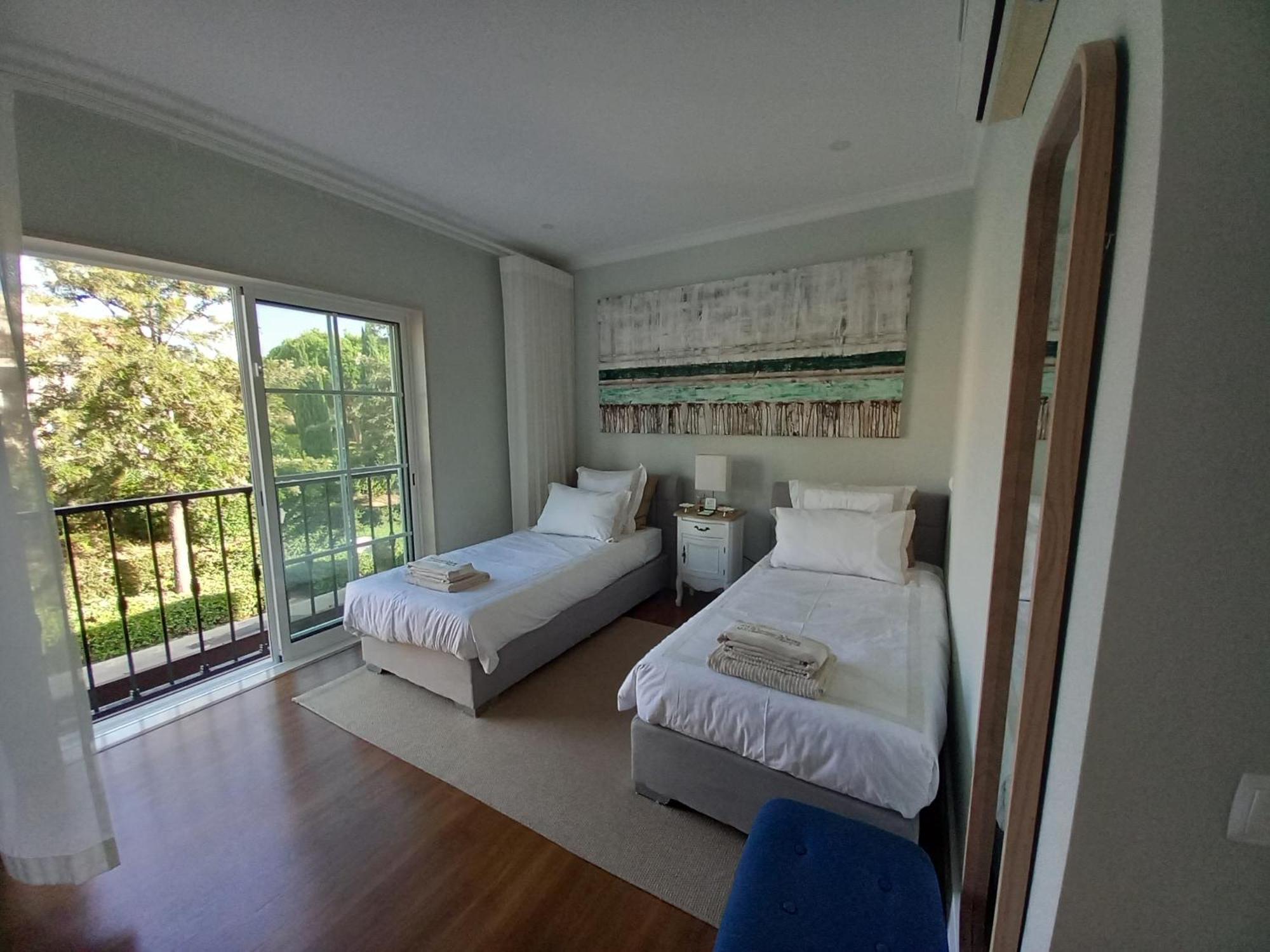 קווארטיירה Luxury Apartment With Communal Pool And Terrace מראה חיצוני תמונה